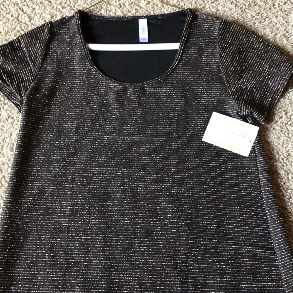 Elegant Classic top.